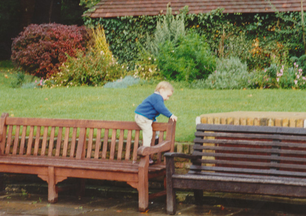 1993 (273)